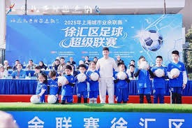 前国脚在英超的成长与收获